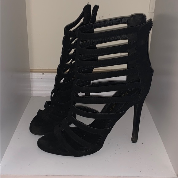 Black Heels - Picture 1 of 2